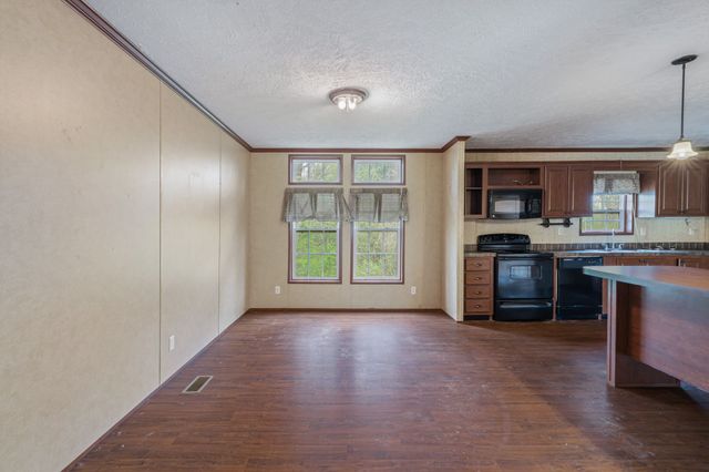 414 Dogwood Ln, Rockwood, TN 37854