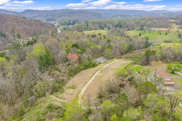 414 Dogwood Ln, Rockwood, TN 37854
