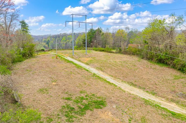 414 Dogwood Ln, Rockwood, TN 37854