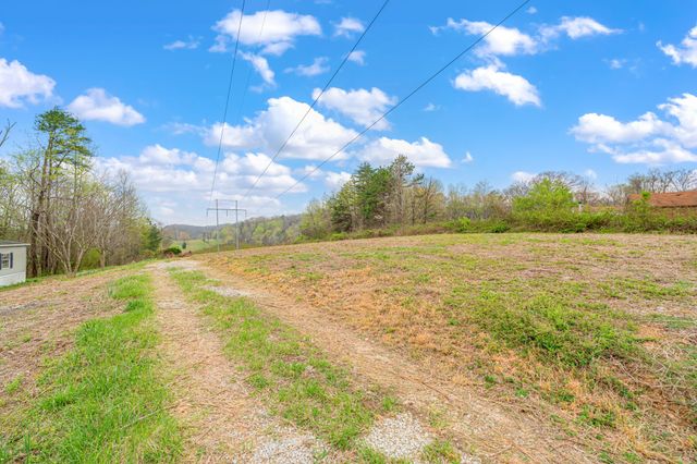 414 Dogwood Ln, Rockwood, TN 37854
