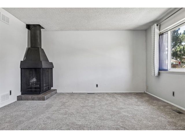 3351 S Field St 113, Lakewood, CO 80227