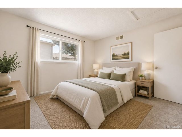 3351 S Field St 113, Lakewood, CO 80227