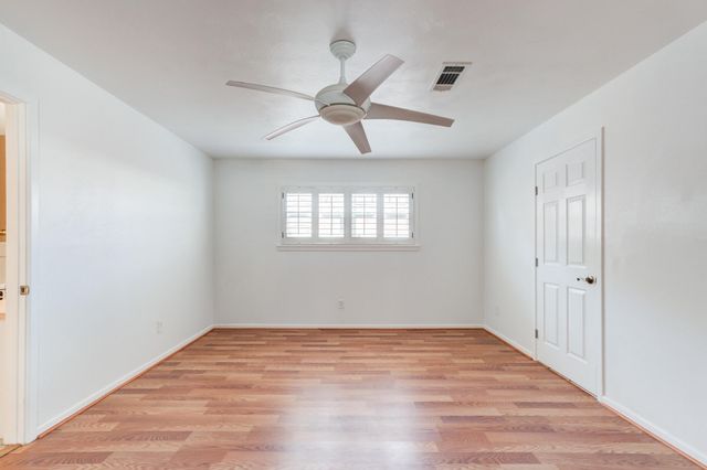 1906 55th Street, Lubbock, TX 79412