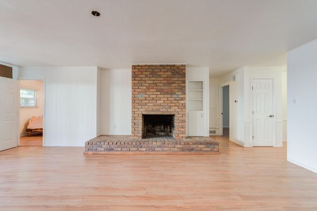 1906 55th Street, Lubbock, TX 79412