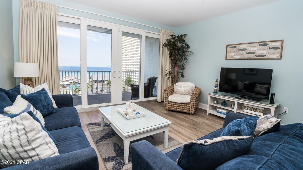 Image 4 of property listing at 9860 S Thomas Drive 627, Panama City Beach, FL 32408