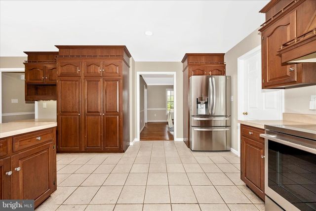 19138 OLDE WATERFORD RD, Hagerstown, MD 21742