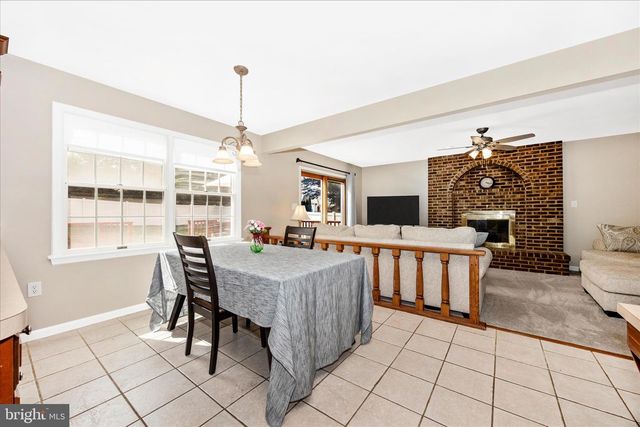 19138 OLDE WATERFORD RD, Hagerstown, MD 21742