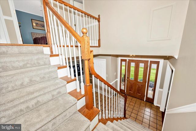 19138 OLDE WATERFORD RD, Hagerstown, MD 21742