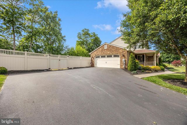 19138 OLDE WATERFORD RD, Hagerstown, MD 21742