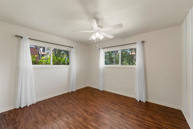 4407 Shady Glen Drive, Waco, TX 76708