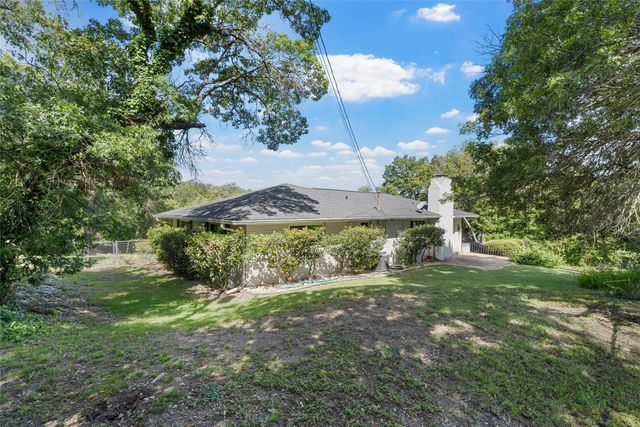 4407 Shady Glen Drive, Waco, TX 76708