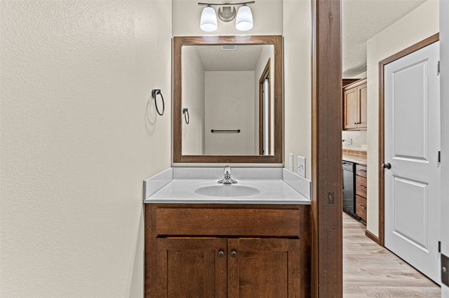 1538 Burr Drive, North Liberty, IA 52317