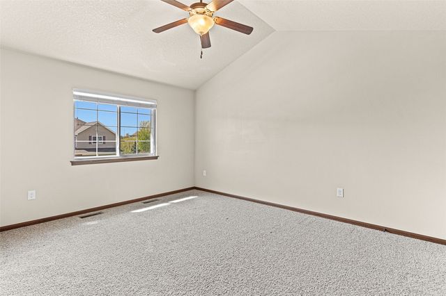 1538 Burr Drive, North Liberty, IA 52317