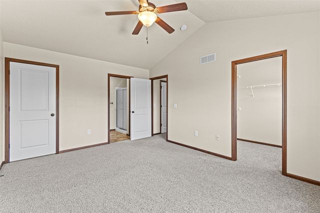 1538 Burr Drive, North Liberty, IA 52317