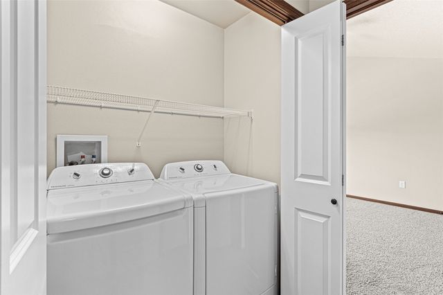 1538 Burr Drive, North Liberty, IA 52317