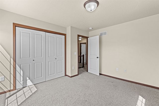 1538 Burr Drive, North Liberty, IA 52317