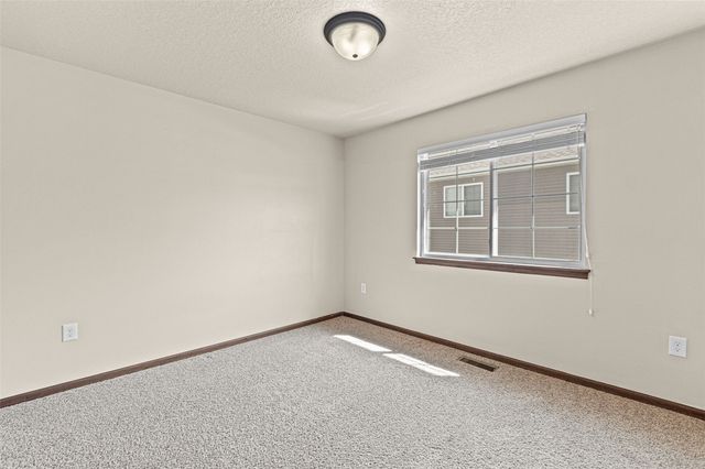 1538 Burr Drive, North Liberty, IA 52317