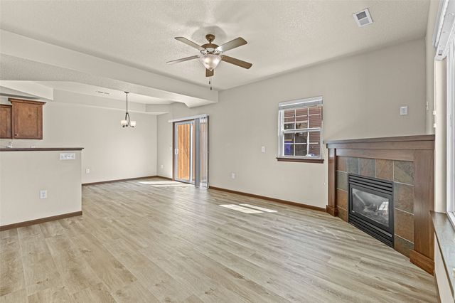 1538 Burr Drive, North Liberty, IA 52317