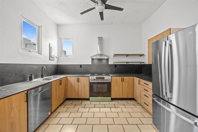 652 CALLE HERNANDEZ, Miramar, PR 00907