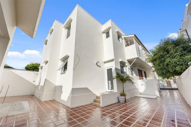 652 CALLE HERNANDEZ, Miramar, PR 00907