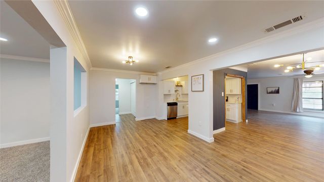 2521 Anzio Drive, Dallas, TX 75224