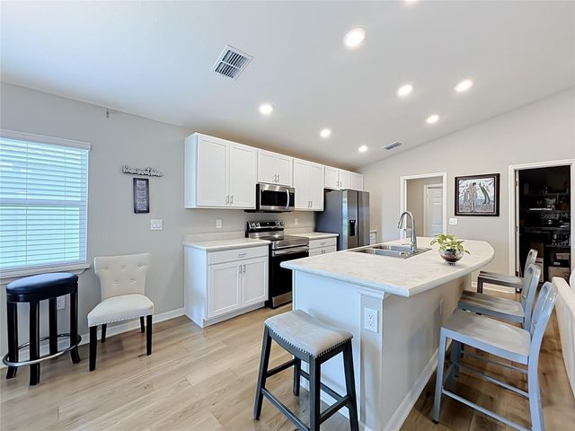 505 SCENIC BLUFF BOULEVARD, Lake Wales, FL 33853