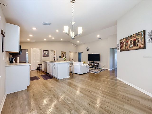505 SCENIC BLUFF BOULEVARD, Lake Wales, FL 33853
