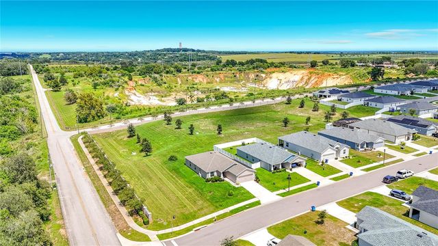 505 SCENIC BLUFF BOULEVARD, Lake Wales, FL 33853