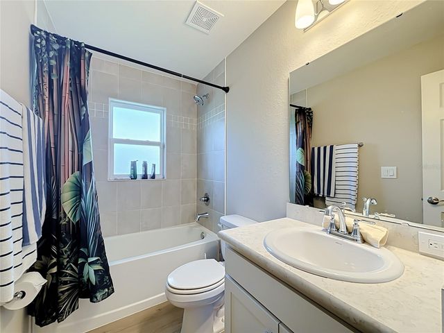 505 SCENIC BLUFF BOULEVARD, Lake Wales, FL 33853