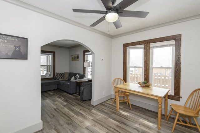 912 Blackstone AVENUE, Waukesha, WI 53186