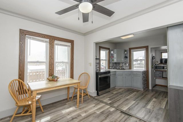 912 Blackstone AVENUE, Waukesha, WI 53186