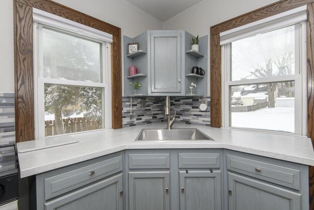 912 Blackstone AVENUE, Waukesha, WI 53186