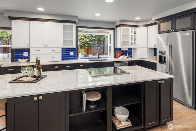 6513 126th Avenue NE, Kirkland, WA 98033
