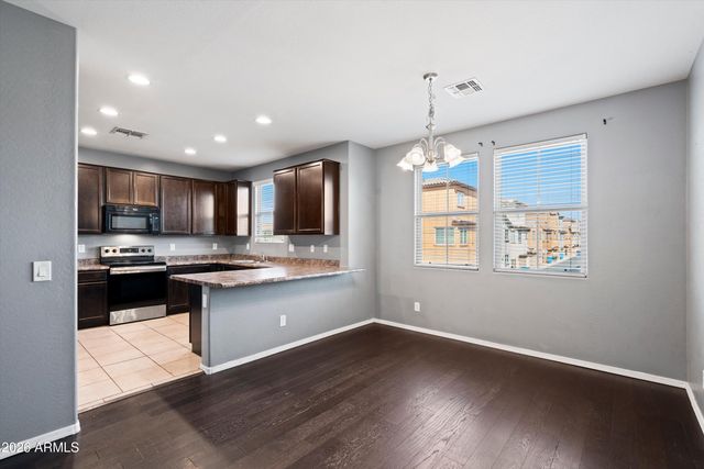 7805 W PALM Lane, Phoenix, AZ 85035