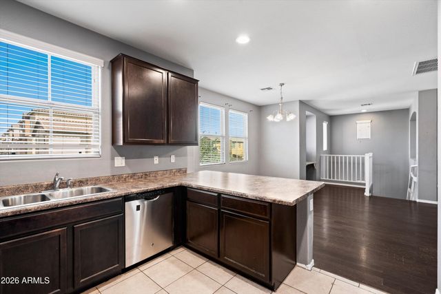 7805 W PALM Lane, Phoenix, AZ 85035