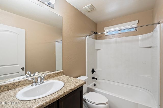 7805 W PALM Lane, Phoenix, AZ 85035