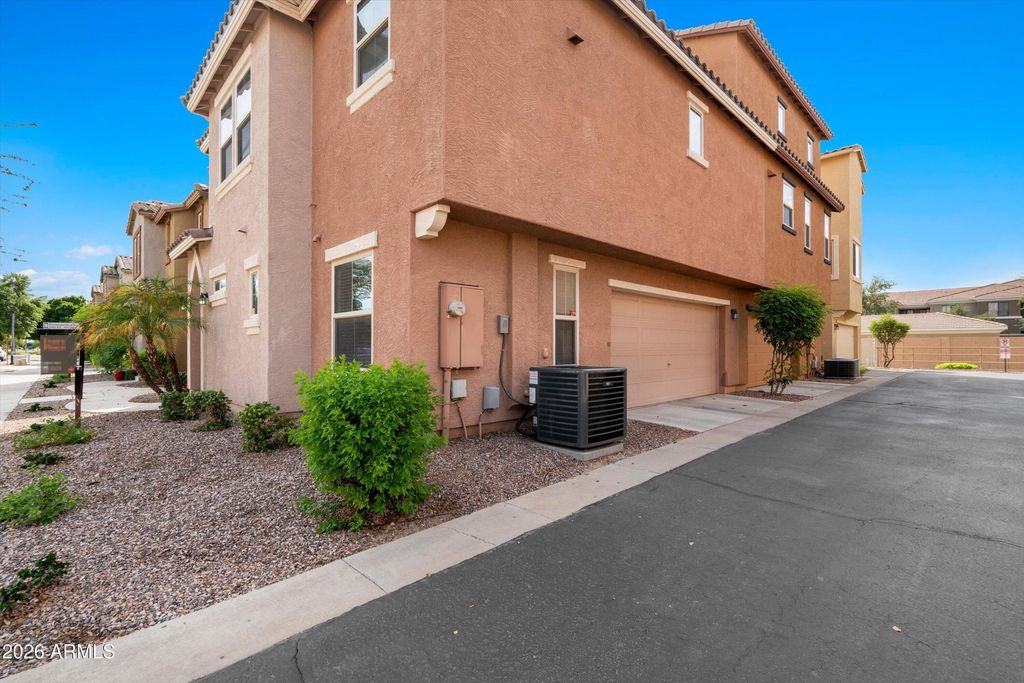 7805 W PALM Lane, Phoenix, AZ 85035 — photo 3