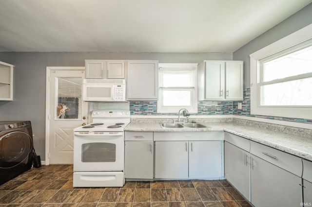 3505 S Ebright Street, Muncie, IN 47302