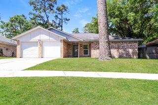 6723 Lynngate Drive, Spring, TX 77373