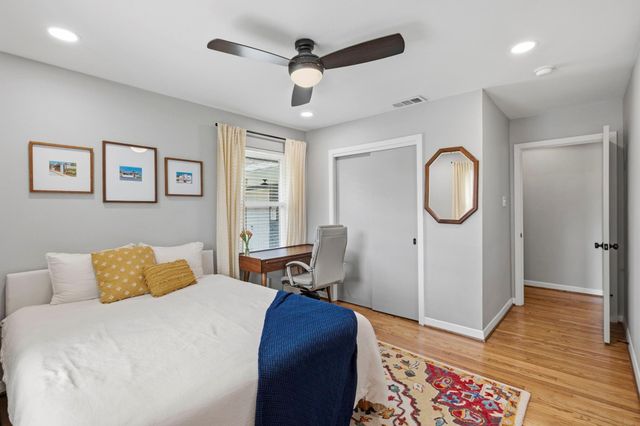 4410 Viking Drive, Houston, TX 77092