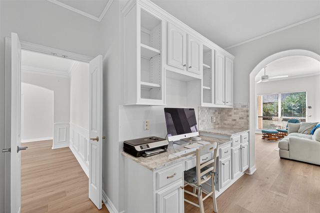 313 Shore Breeze Lane, League City, TX 77573