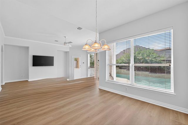 313 Shore Breeze Lane, League City, TX 77573