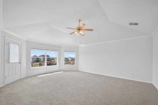 313 Shore Breeze Lane, League City, TX 77573