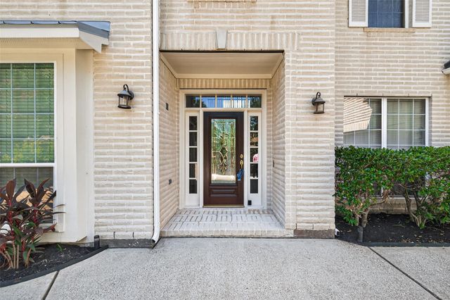 313 Shore Breeze Lane, League City, TX 77573