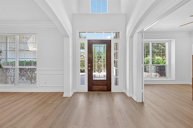 313 Shore Breeze Lane, League City, TX 77573