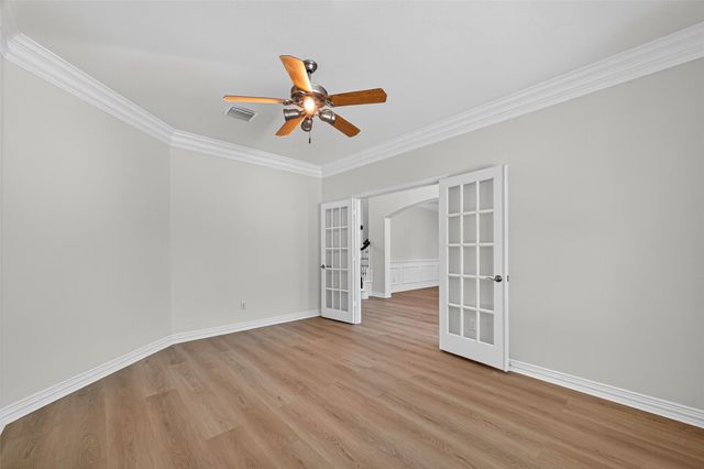 313 Shore Breeze Lane, League City, TX 77573