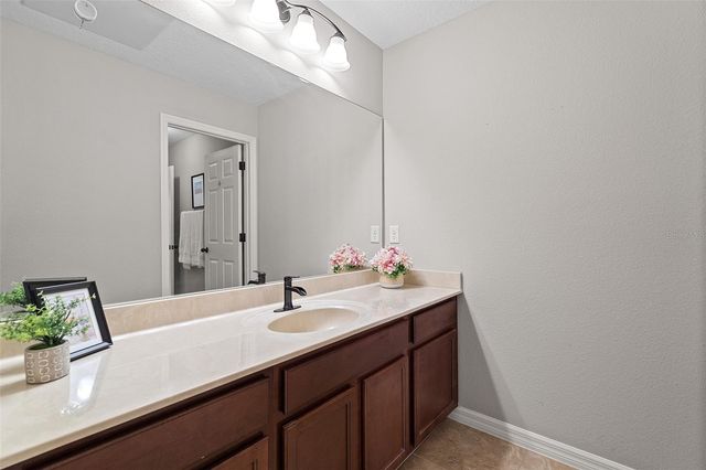 14048 WATERFORD CREEK BOULEVARD, Orlando, FL 32828