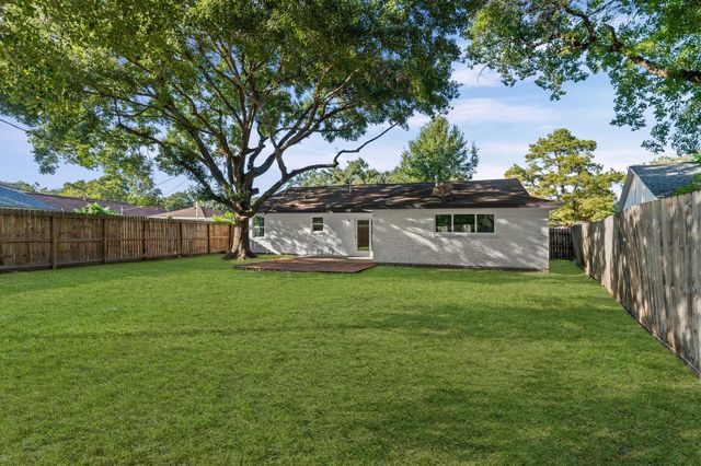 7519 Jason Street, Houston, TX 77074