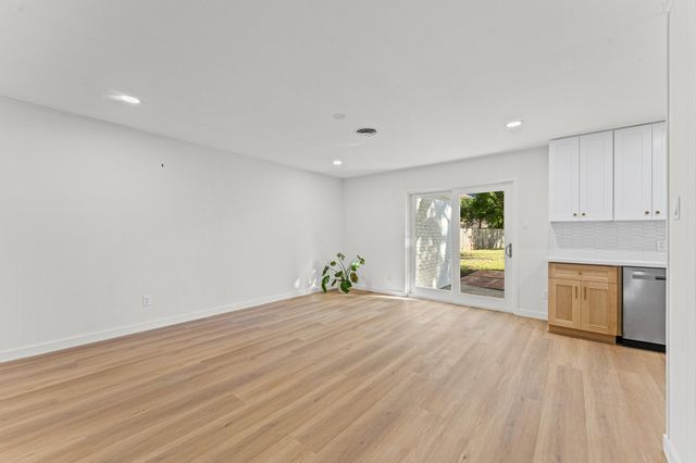 7519 Jason Street, Houston, TX 77074