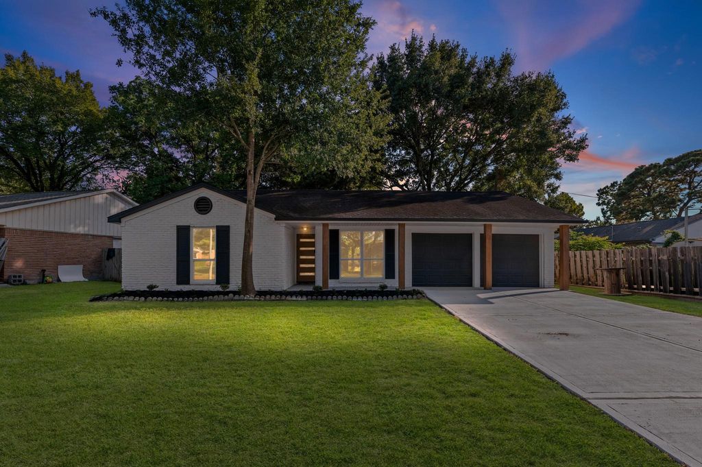 7519 Jason Street, Houston, TX 77074